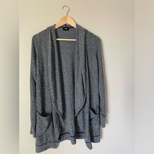 Ardene Women's Black and White Striped oversized Cardigan